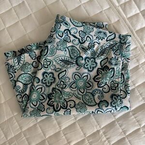 Ripskirt Hawaii Seaglass Florals Blue Teal & White Skirt Medium Beach Active